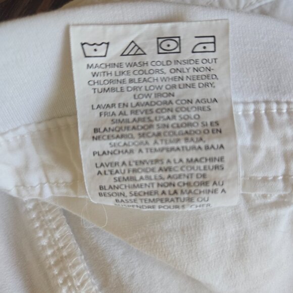 Lee Easy Fit White Skimmers - EUC - Size 12 - Relaxed Fit Waist - White - Picture 13 of 13